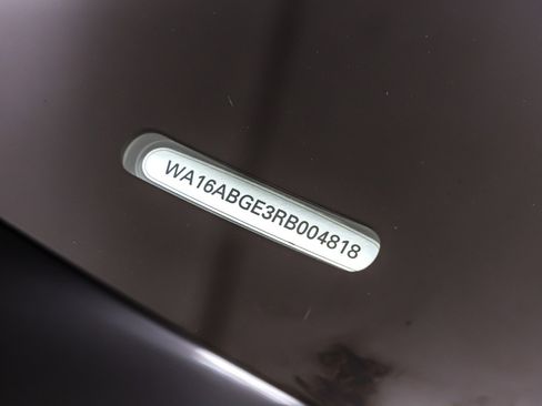 Used 2024 Audi Q8 e-tron Prestige w/ Prestige Package image 26