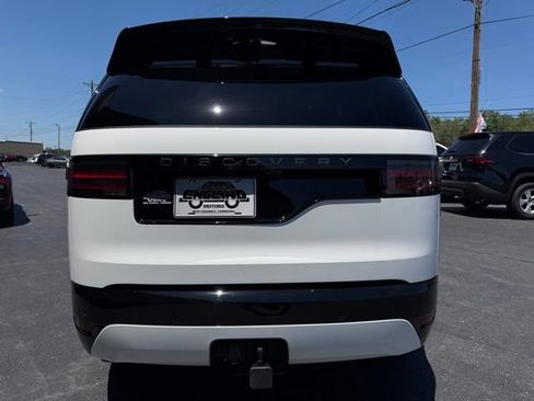 Used 2025 Land Rover Discovery Dynamic SE AWD/4WD image 17
