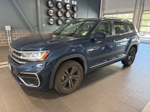 Used 2021 Volkswagen Atlas SE w/ Panoramic Sunroof Package AWD/4WD image 9