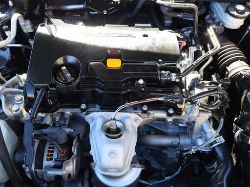 Used 2022 Honda Civic Sport image 28