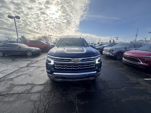 Used 2022 Chevrolet Silverado 1500 LTZ w/ LTZ Premium Package image 8