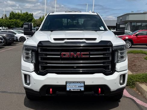 Used 2020 GMC Sierra 3500 AT4 w/ AT4 Premium Package AWD/4WD image 3