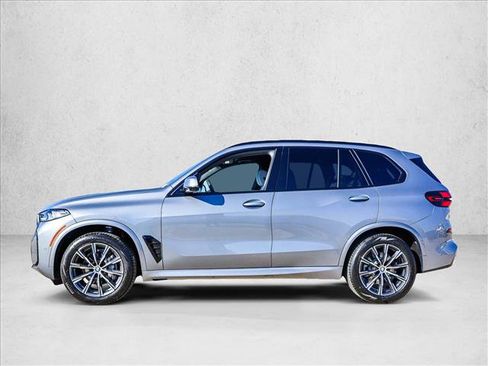 New 2026 BMW X5 xDrive40i image 8