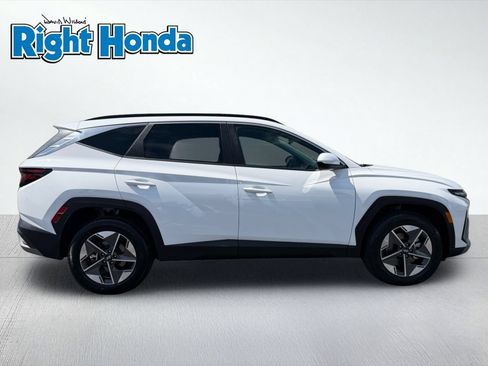 Used 2025 Hyundai Tucson SEL AWD/4WD image 8