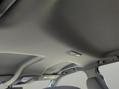 Used 2015 Chevrolet Silverado 1500 LT w/ LT Convenience Package image 13