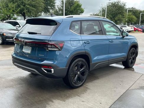 New 2026 Volkswagen Taos S FWD image 9