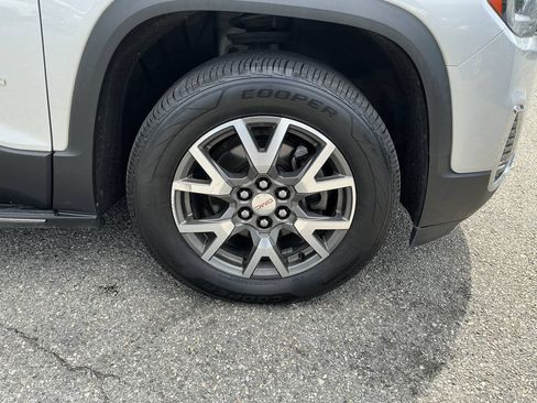 Used 2020 GMC Acadia SLE w/ Driver Convenience Package AWD/4WD image 14