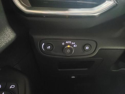 Used 2023 Chevrolet TrailBlazer LT w/ Convenience Package AWD/4WD image 25