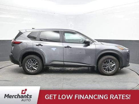 Used 2023 Nissan Rogue S AWD/4WD image 9