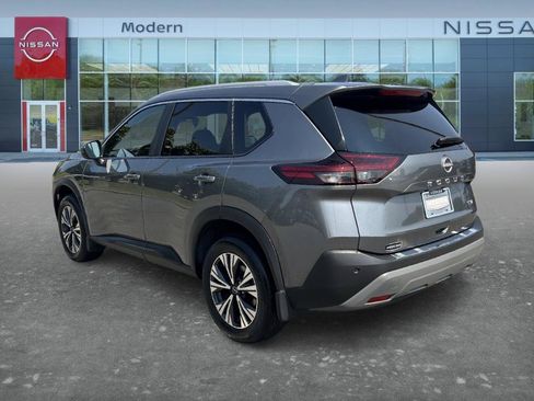 Certified 2023 Nissan Rogue SV w/ SV Premium B Package FWD image 7