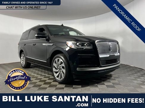 Used 2024 Lincoln Navigator Reserve image 1