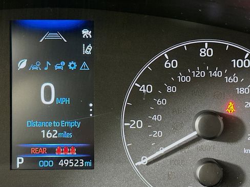 Used 2024 Toyota Corolla LE image 18