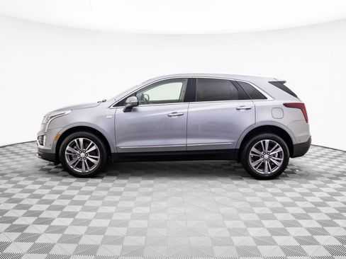 New 2026 Cadillac XT5 Premium Luxury image 2