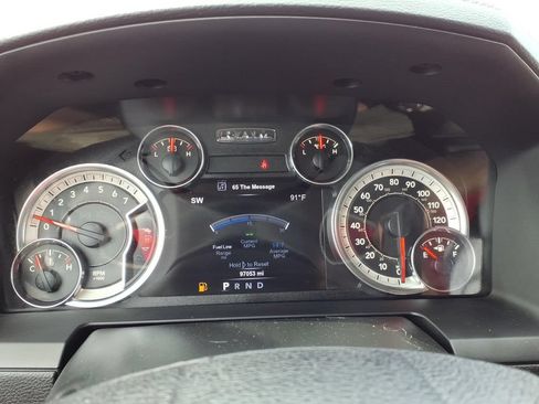 Used 2017 RAM 1500 Laramie AWD/4WD image 30