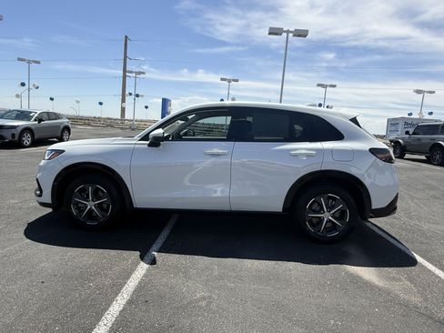 Certified 2024 Honda HR-V EX-L image 8