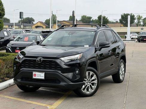 Certified 2025 Toyota RAV4 XLE Premium FWD image 2
