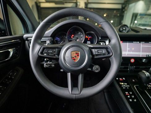 New 2026 Porsche Macan image 15