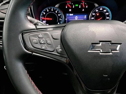 Used 2023 Chevrolet Equinox RS FWD image 20