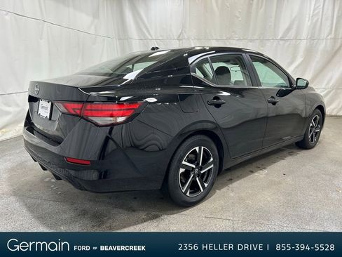 Used 2025 Nissan Sentra SV image 8