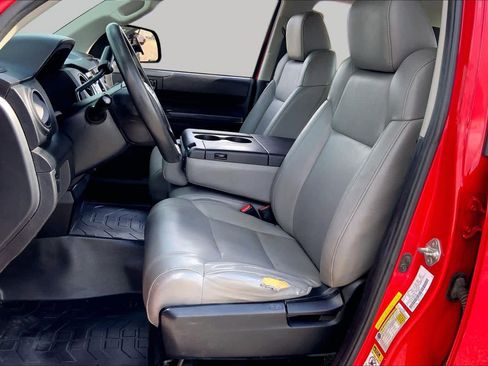 Used 2014 Toyota Tundra SR RWD image 8