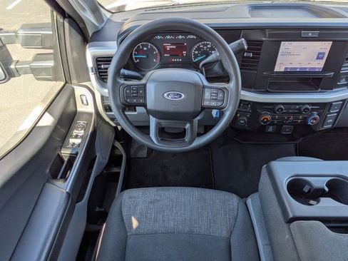 Used 2025 Ford F250 XLT image 17