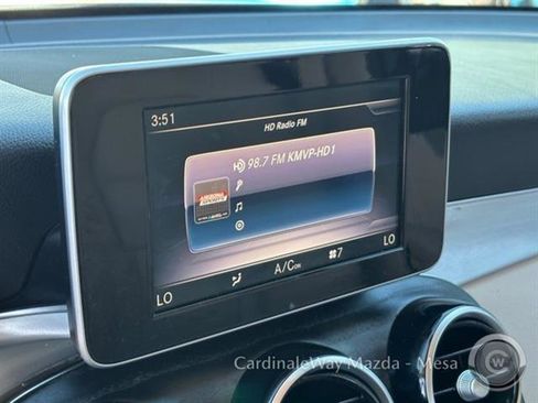 Used 2019 Mercedes-Benz GLC 300 image 22