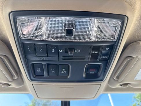 Used 2019 Toyota 4Runner Limited AWD/4WD image 23