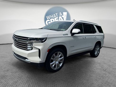 Used 2022 Chevrolet Tahoe High Country w/ LPO, Illumination Package AWD/4WD image 8