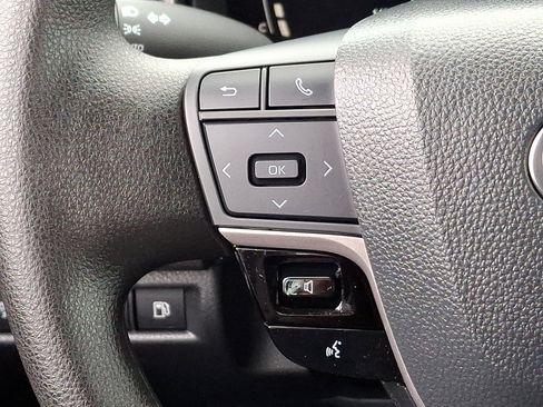 Certified 2025 Toyota Camry LE image 20