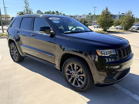 Used 2018 Jeep Grand Cherokee High Altitude image 4