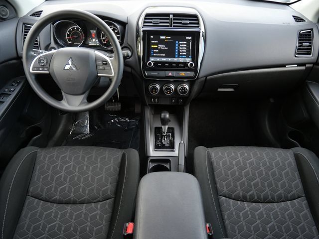 Used 2026 Mitsubishi Outlander Sport ES AWD/4WD image 13