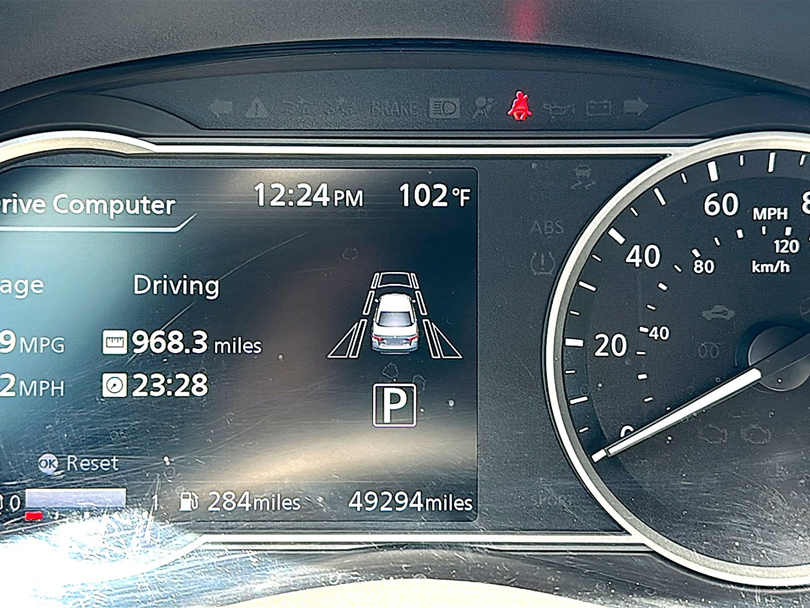 Used 2024 Nissan Versa SR FWD image 25