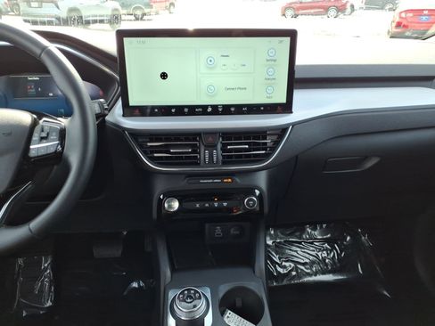 Used 2025 Ford Escape Platinum image 16