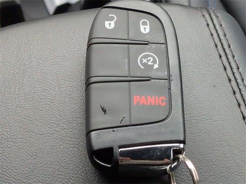 New 2026 Jeep Compass Latitude image 30