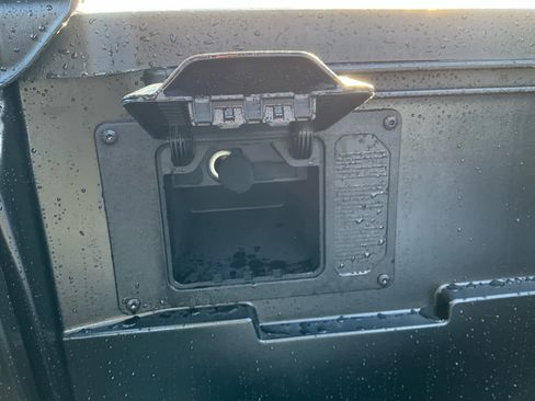 New 2025 Toyota Tacoma Limited image 19