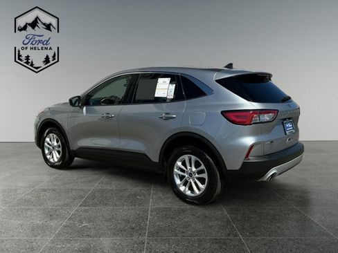 Certified 2022 Ford Escape SE AWD/4WD image 3