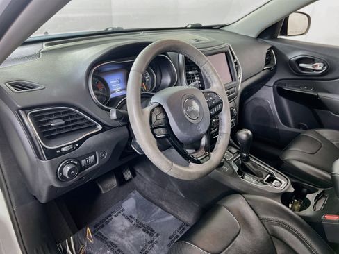 Used 2023 Jeep Cherokee Altitude Lux w/ Lux Elite Package AWD/4WD image 9