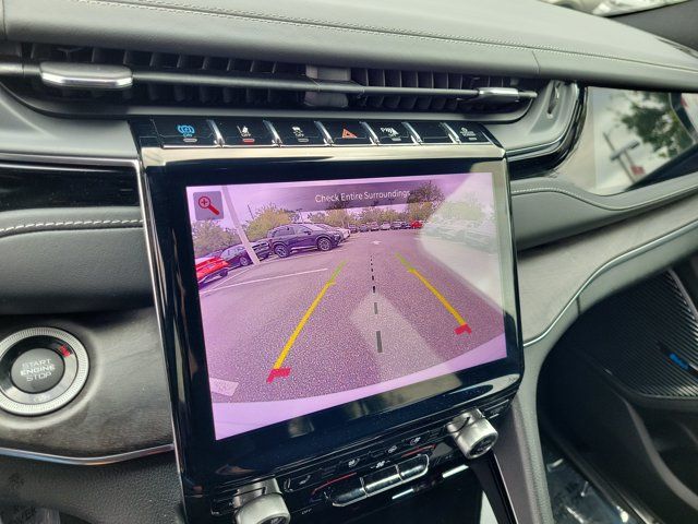 Used 2023 Jeep Grand Cherokee Overland AWD/4WD image 32