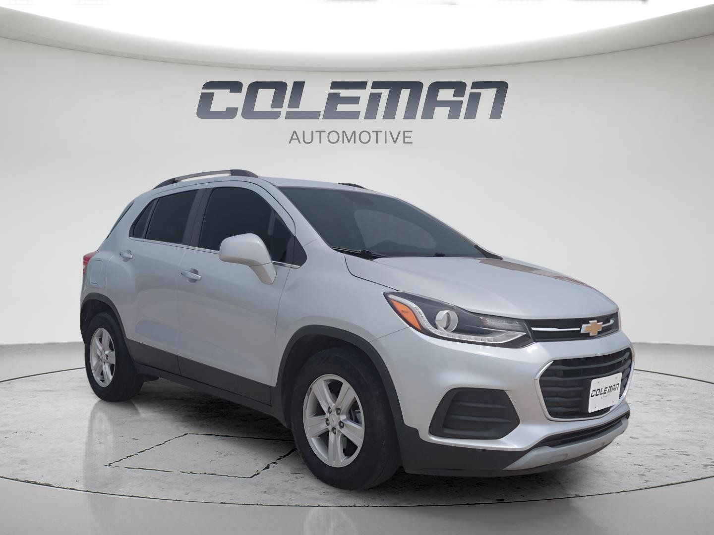 Used 2019 Chevrolet Trax LT w/ LT Convenience Package FWD image 11