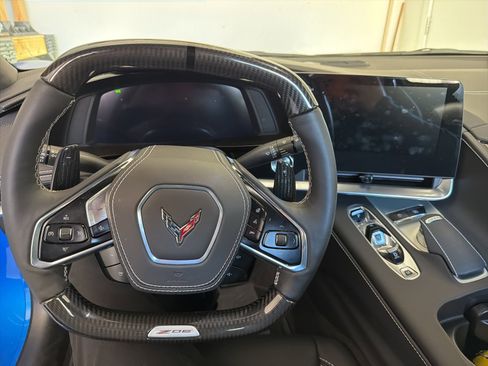 Used 2024 Chevrolet Corvette Z06 image 8