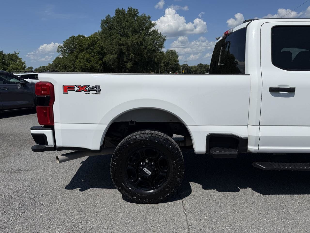 Used 2024 Ford F250 XL w/ STX Appearance Package AWD/4WD image 34