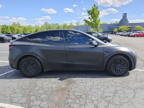 Used 2020 Tesla Model Y Long Range AWD/4WD image 17
