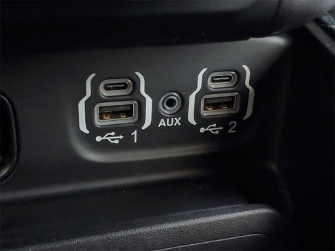 Used 2022 RAM 1500 Laramie image 22