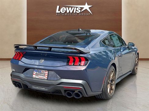 New 2025 Ford Mustang Dark Horse image 4