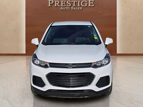 Used 2014 Chevrolet Traverse LS FWD image 12