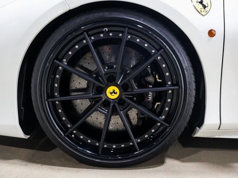 Used 2017 Ferrari 488 Spider RWD image 40