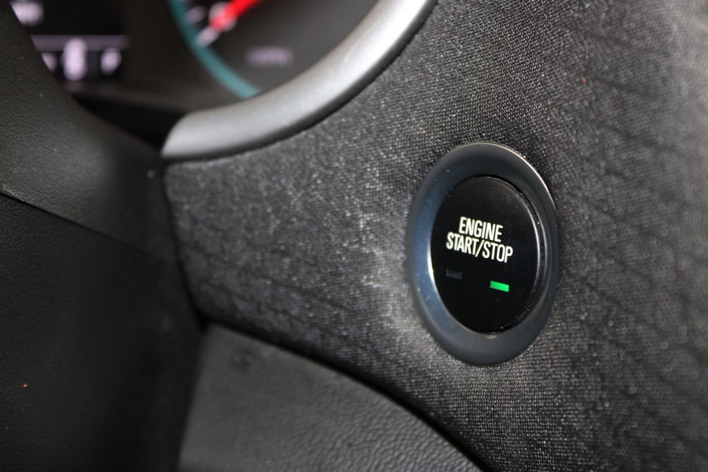 Used 2024 Chevrolet Malibu LT FWD image 35
