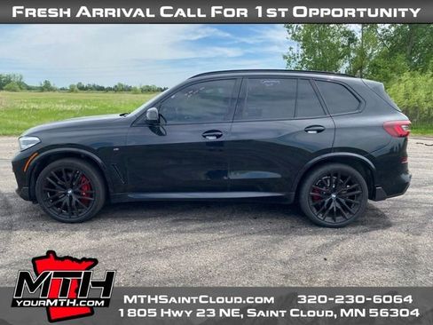Used 2022 BMW X5 M50i AWD/4WD image 5