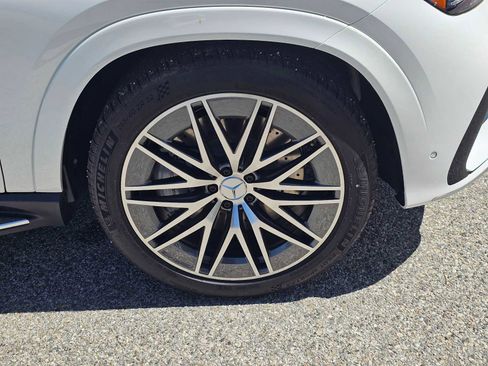 New 2026 Mercedes-Benz GLE 53 AMG 4MATIC Coupe image 9