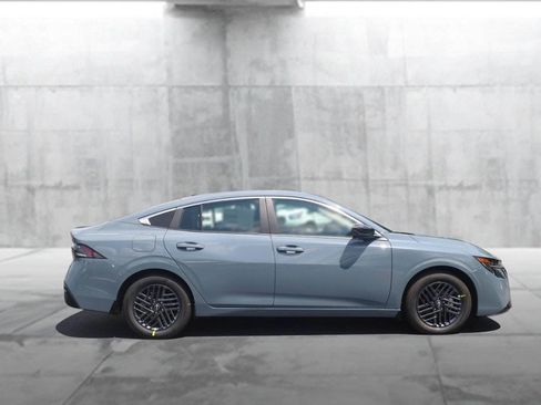 New 2026 Nissan Sentra SV w/ SV Convenience Package FWD image 5